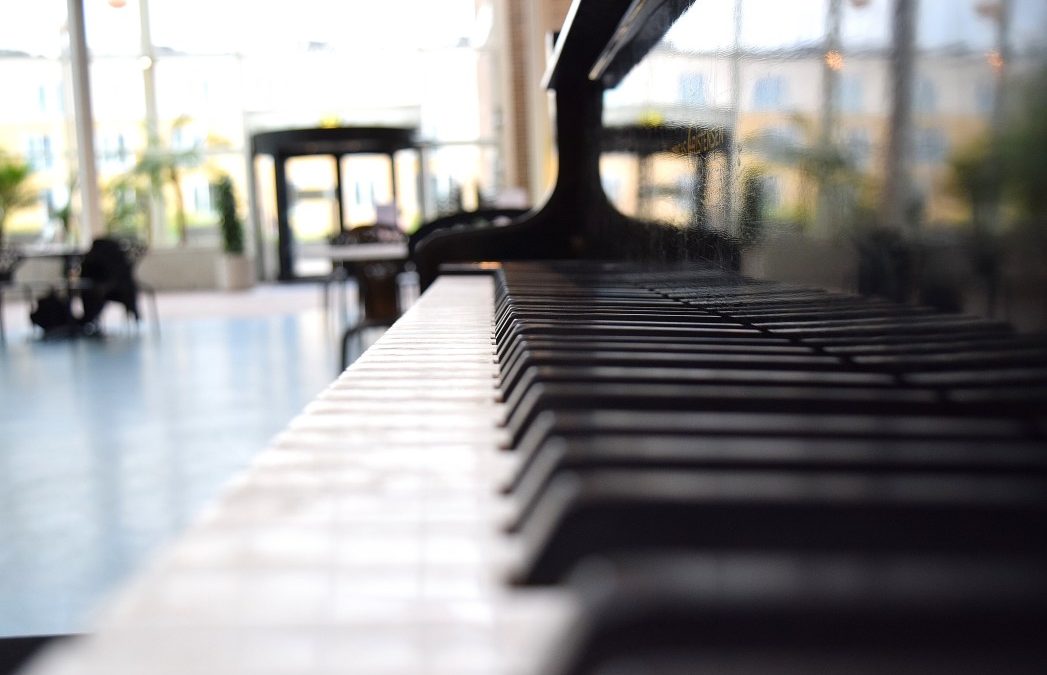 How to correctly inspect a used piano