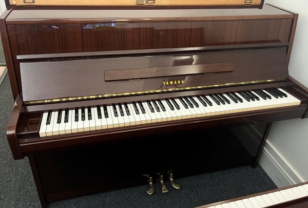 Yamaha M5J