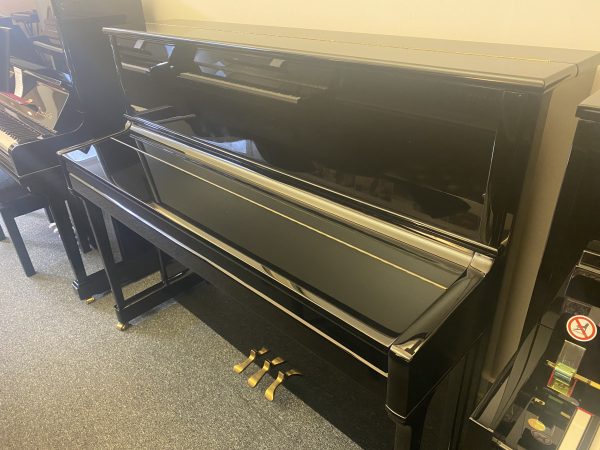 Schimmel C121 - Image 3