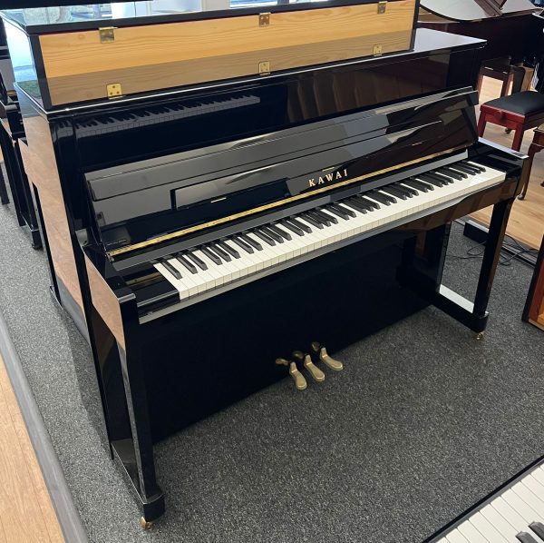 Kawai K200