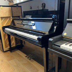 Yamaha U3A